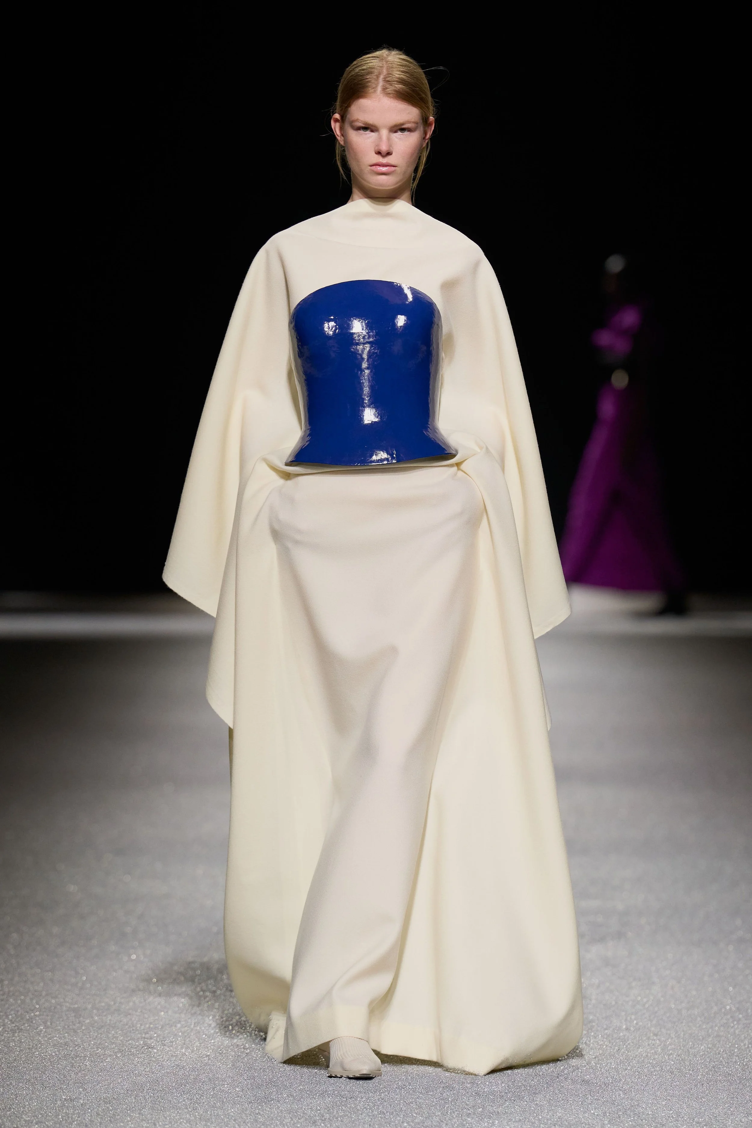 PERMANENTE ISSEY MIYAKE クリーム色 タンクトップ イッセイミヤケISSEY MIYAKE ジグザグエンボスプリーツタンクトップ 白